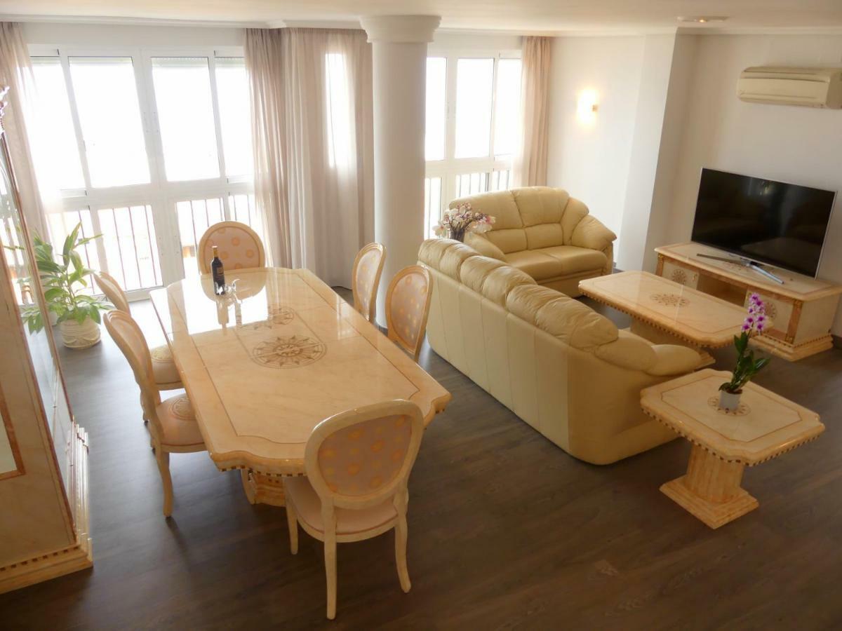 Duplex La Carihuela 1ª Linea De Playa Apartamento Costa Del Sol Torremolinos Ngoại thất bức ảnh